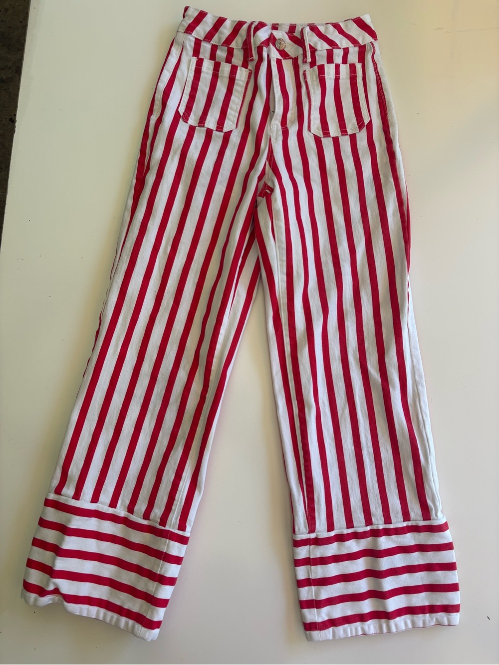 Juniors Red & White Striped Wide-Leg Pull-On Pants